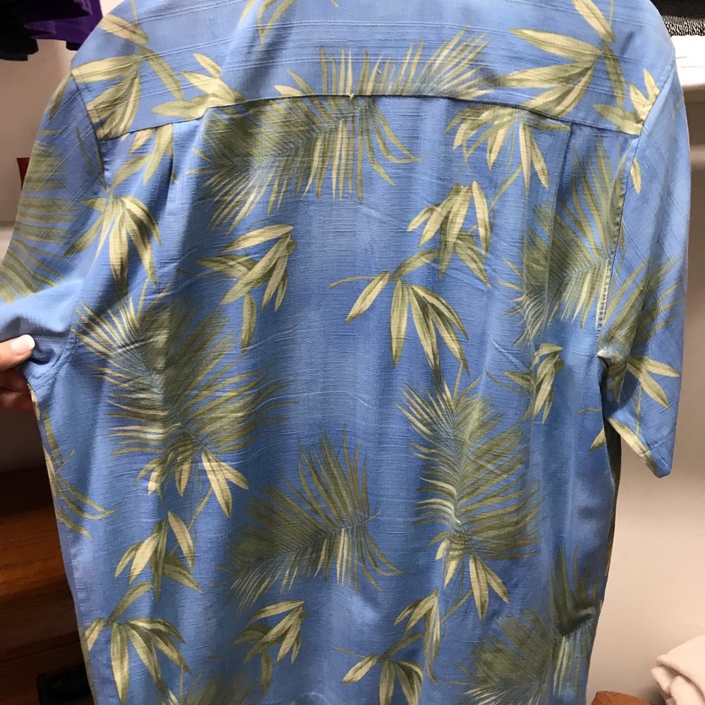 Jamaica Jaxx Hawaiian shirt, size Medium, NWT